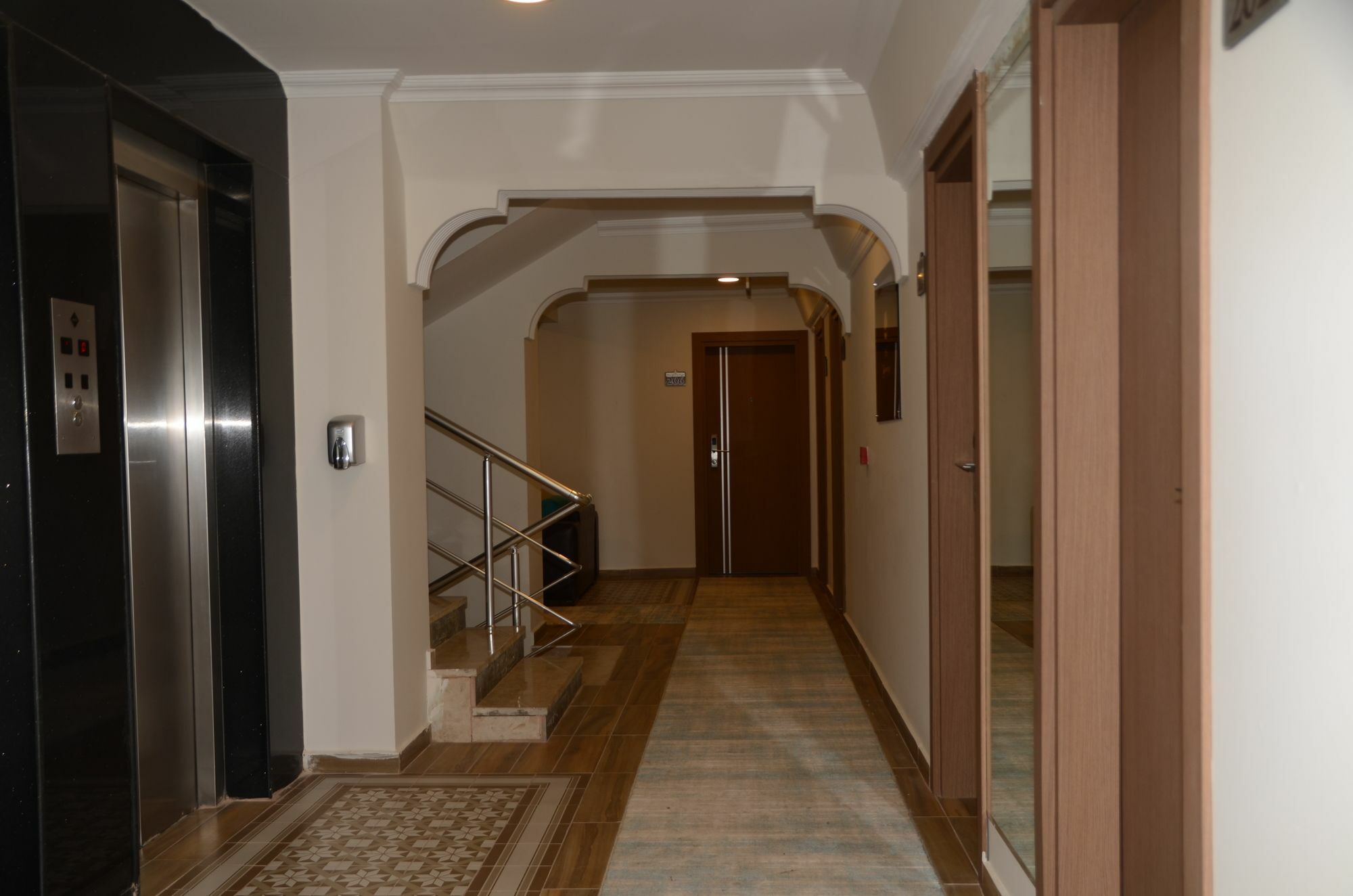Yelkenkaya Otel Гебзе Экстерьер фото
